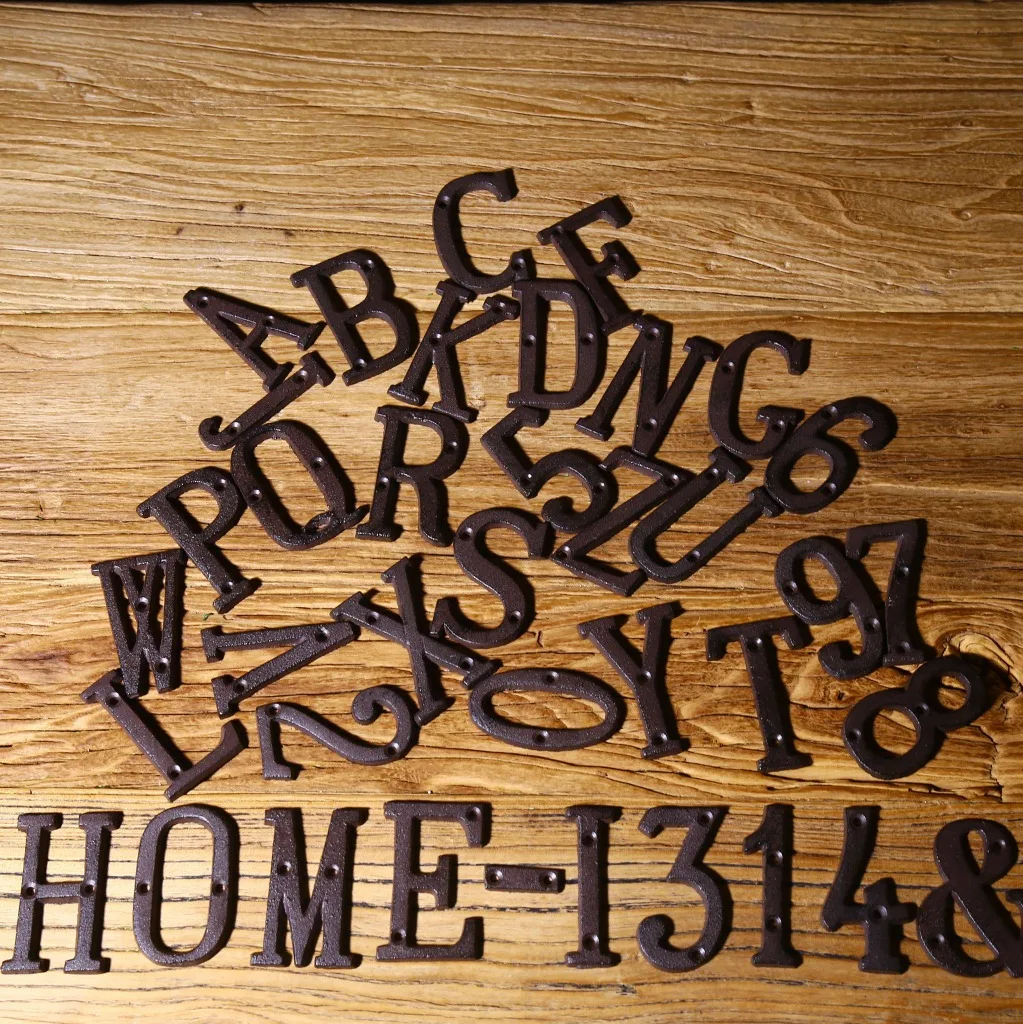 Letras y números de Metal de la A la Z de 0 A 9, señal de hierro fundido para decoración de casa, placa de puerta, cafetería DIY, pared, hermoso