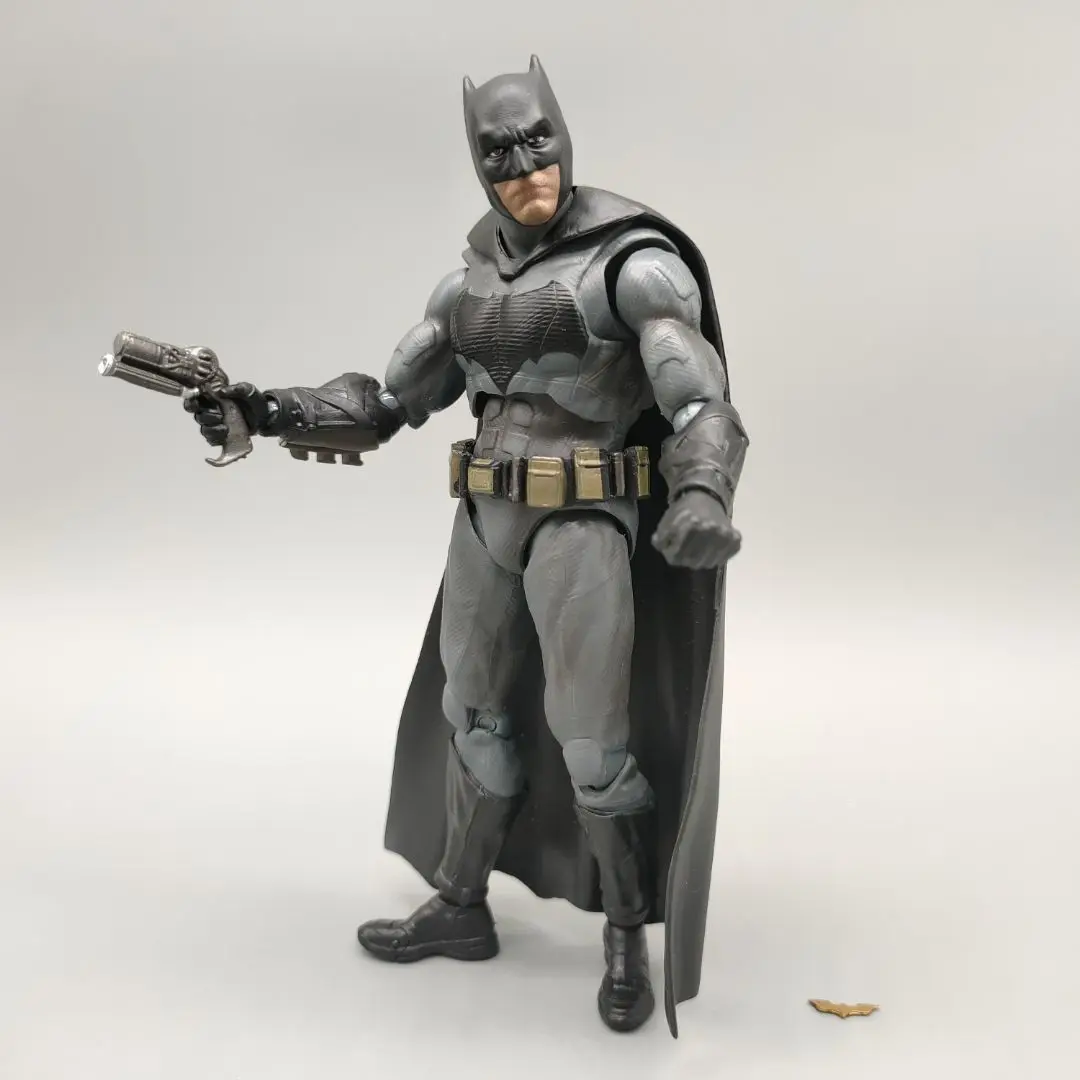 DCC Collectibles BVS DawnofJustice Bat-Hero Loose 6