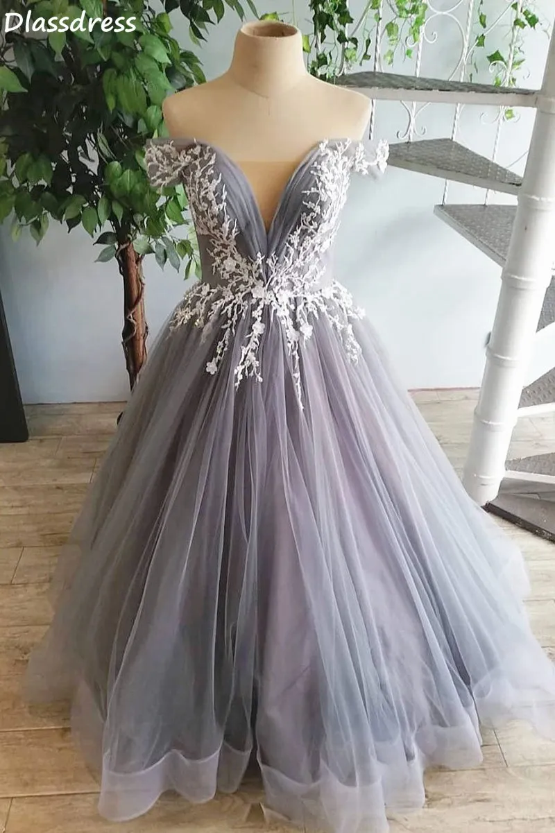 

2020 New Evening Dress A-line Applique Lace Off Shoulder Sweep Train Sexy Backless V-neck Gray Prom Dress robes de soirée