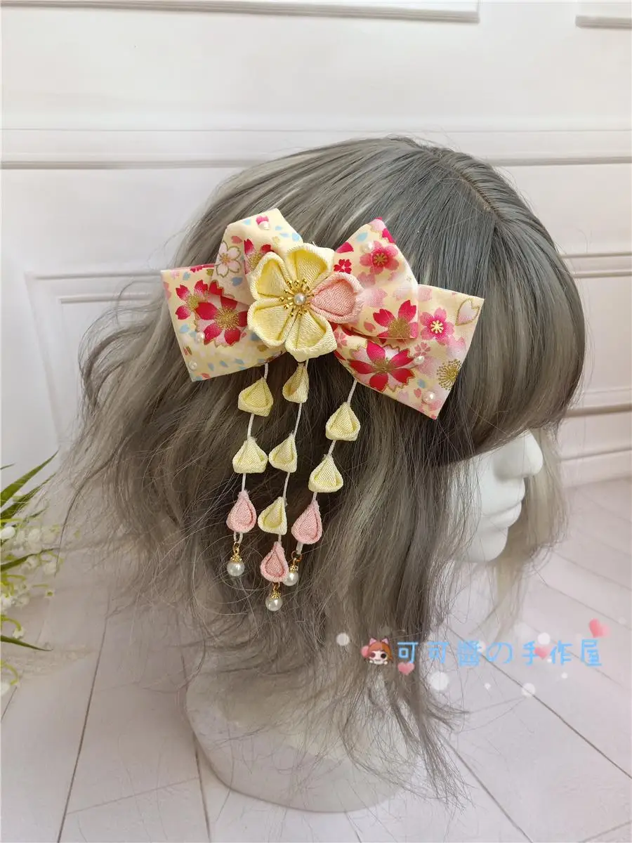 ญี่ปุ่นและCherry BlossomsผมKimonoเสื้อคลุมอาบน้ำกระต่ายBow HairclipสีเหลืองพัดลมLolitaโบราณEDGE CLAMP