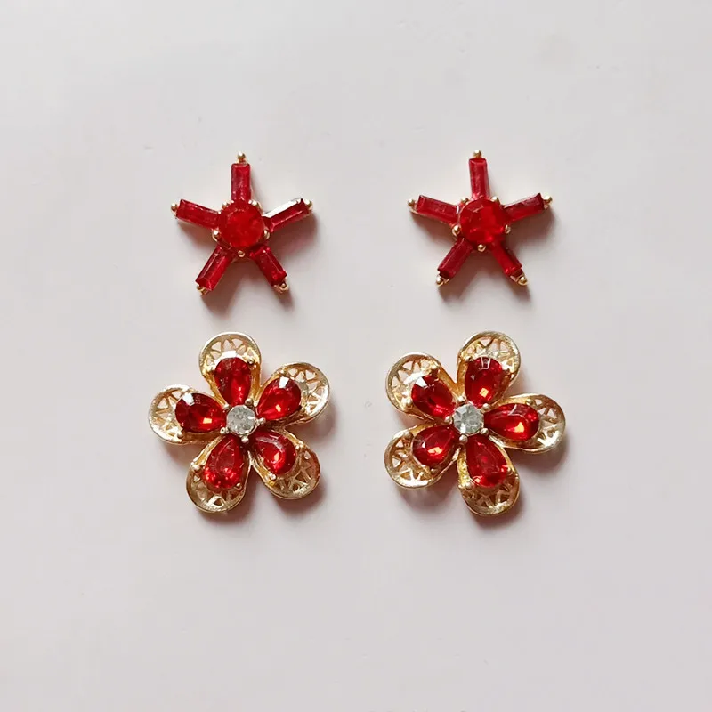 

50pcs 15mm 19mm Gold Color Alloy Red Crystal Flower/Star Shape Charm Pendant DIY for Hairpin Handmade Wedding Jewelry Making