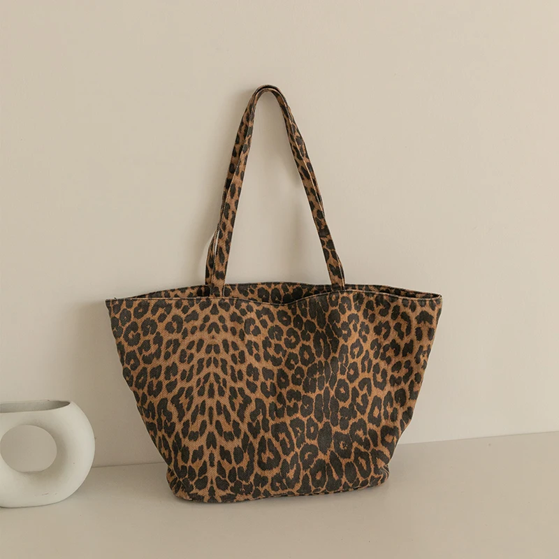 Casual tote bags for women big bag designer leisure high quality handbag large capacity Leopard Print canvas bag for shopping