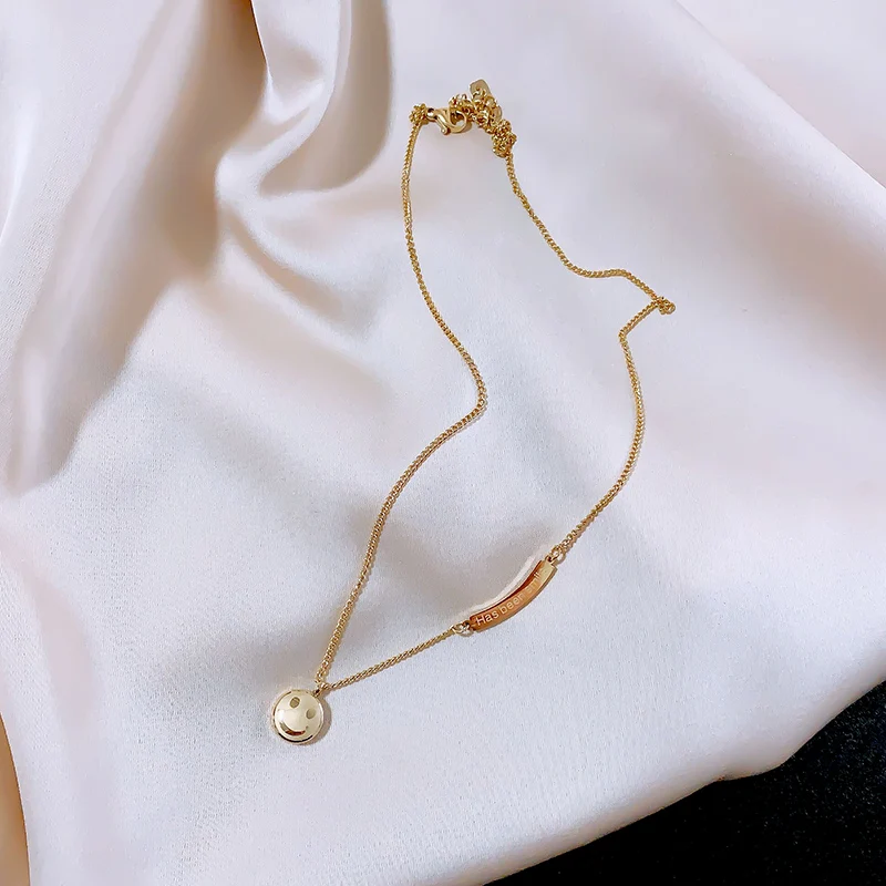 2026 Fashion Lovely Smiling Face Pendant Necklace Rose Gold color Titanium Steel Jewelry Woman Birthday Gift Not Change Color