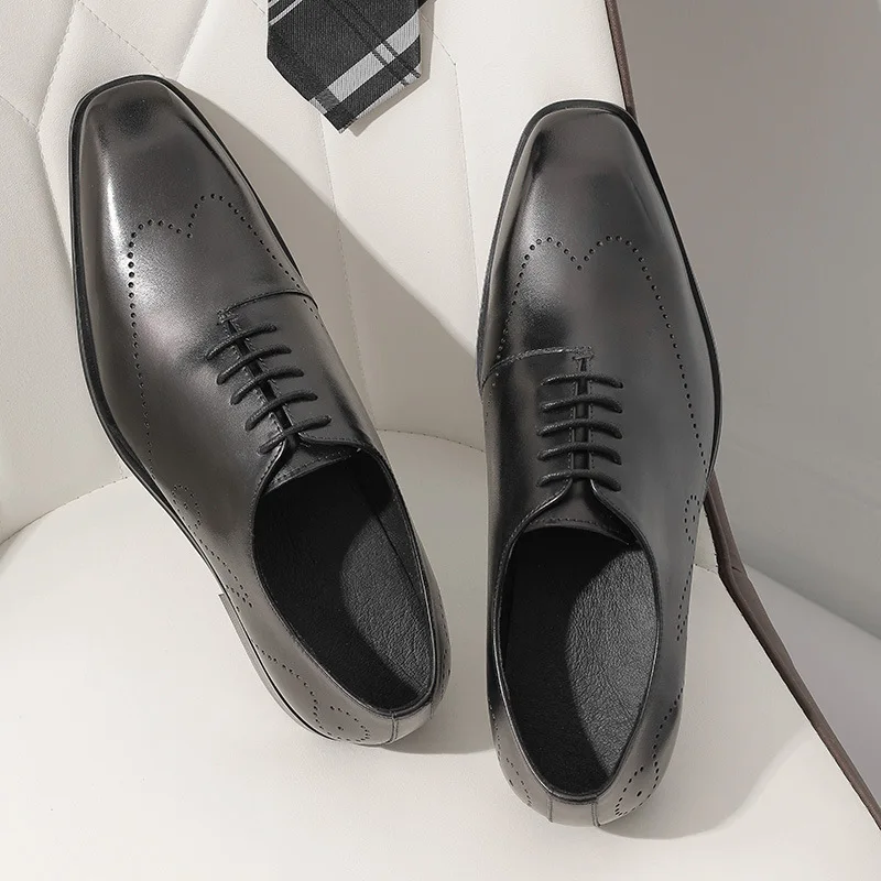 2021 New Men's Genuine Leather Shoes Top Layer Leather Square Toe Lace-Up Breathable Shoes Men Brogue Carved Oxfords