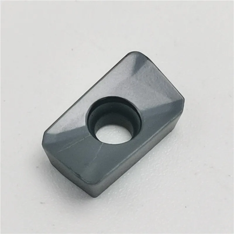 Di alta qualità di Fresatura inserto APKT1135/APMT1135 PDTR LT30 apkt/apmt 1135 Tornitura Esterna Strumento inserto In Metallo Duro CNC lama