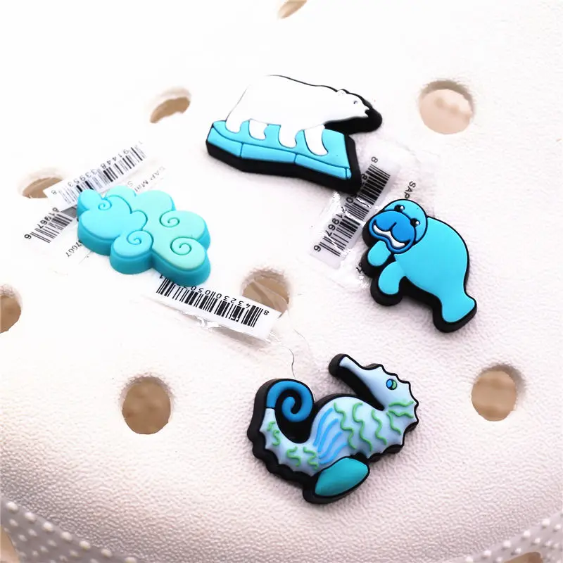 DropShipping Animals Shoe Charms Accessories Polar Bear Seal Seahorse Cloud Shoe Buckle Decoration fit Wristband Party Kids Gift