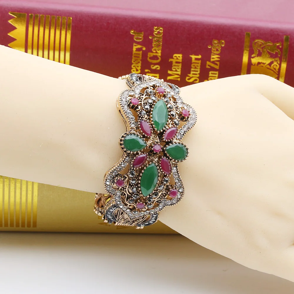 Sunspicems Antique Gold Color Turkish Women Bangle Vintage Wedding Cuff Bracelet Full Rhinestone Symmetrical Pattern Arab Bijoux