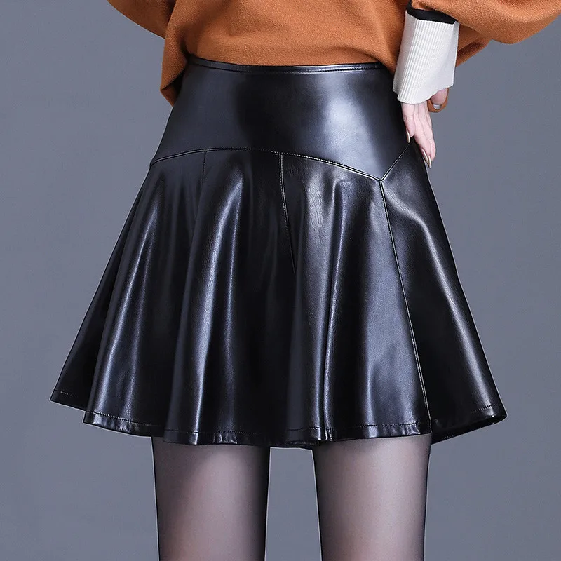 Autumn Black High Waist Women Pu Leather Mini Skater Skirt For Women Fashion Winter Ladies Sexy Short Pleated Skirt Female New