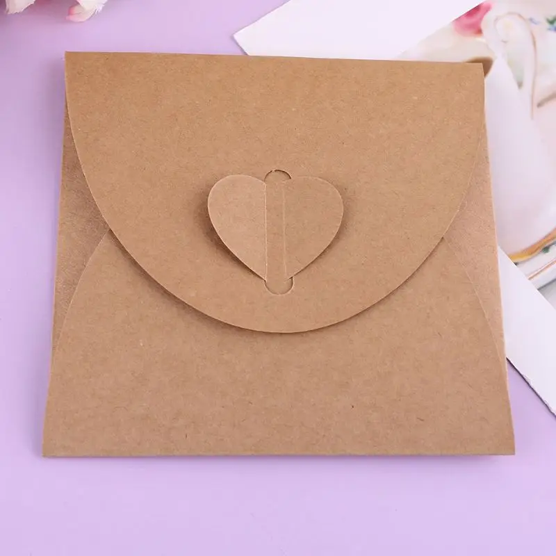 

50pcs 13x13cm Heart Kraft Paper Case Bag,Sleeves Discs DVD Packaging Bag Box Kraft for cd Case Cover Envelope for Part