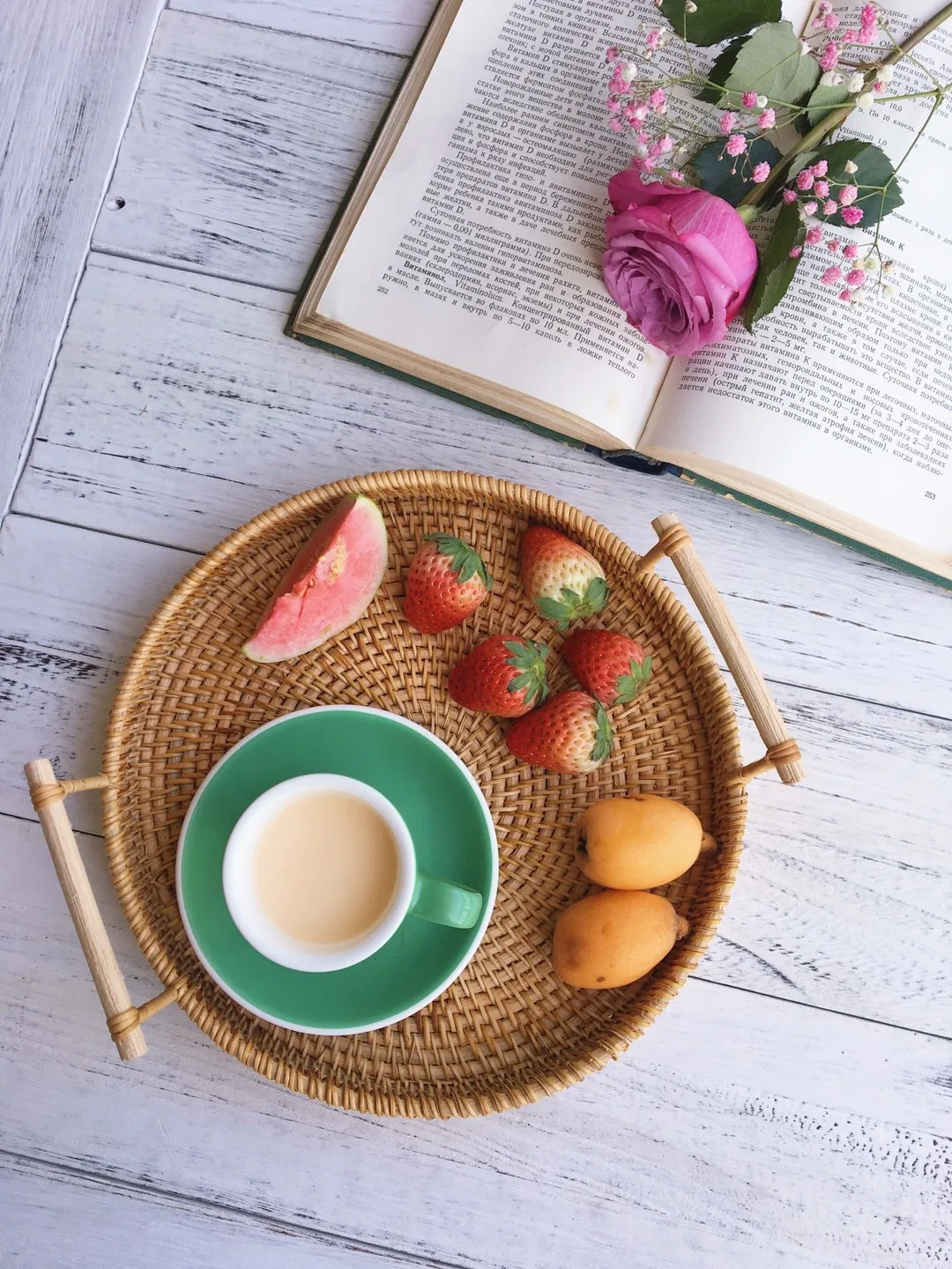 Handmade Rattan Fruit Basket, Binaural Snack Tray, Japanese Woven Bamboo Woven Round Storage Tray, Vietnam