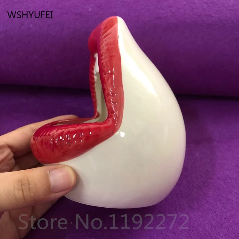 WSHYUFEI Cute cartoon ashtray lips ceramic ashtray creative flower pot trendy mouth fashion home mini Send boyfriend gift