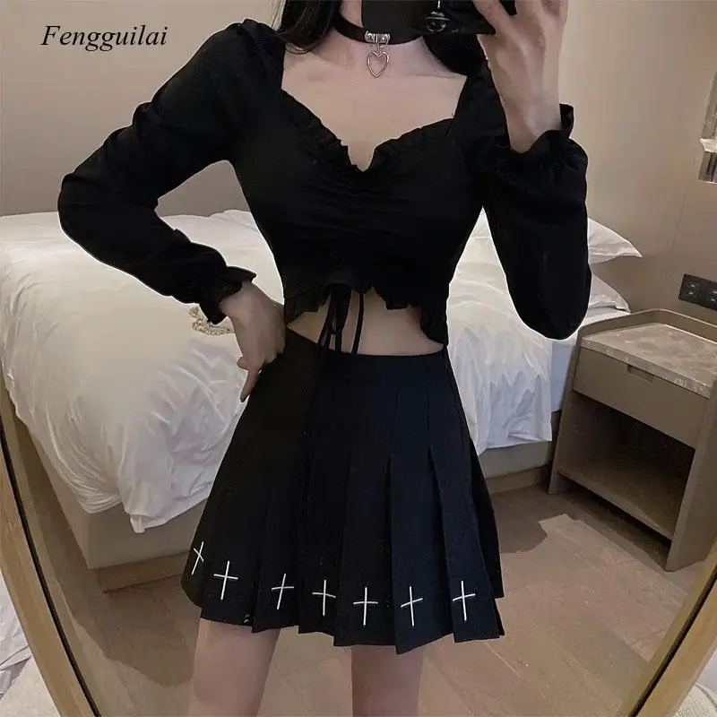 Sexy Two Piece Set Fashion Short Top and Pleated Skirt Suit Spring Autumn New 2021