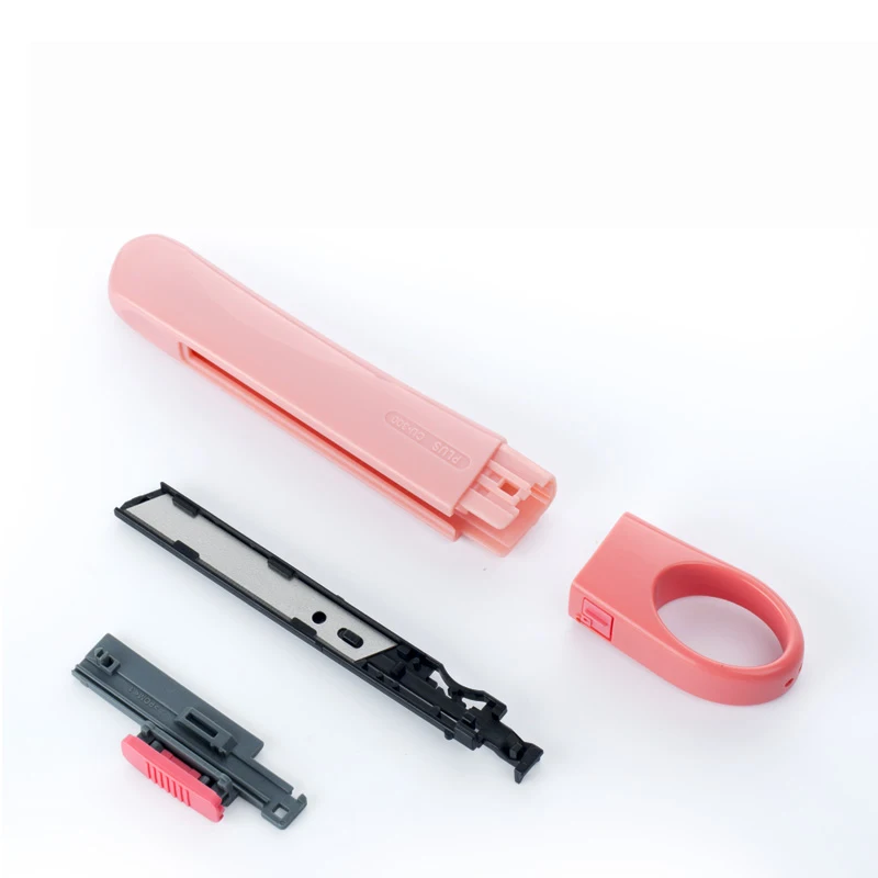 Cuchillo utilitario no pegajoso de Japón PLUS CU-300, cuchilla de corte de papel de seguridad para estudiantes, no se oxida, papelería para estudiantes, 1 ud.