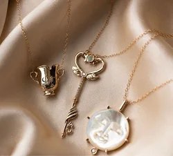 Fashion 316L Stainless Steel Necklace for Women Wine Bottle Pendant Clavicle Chain Female Jewelry Gifts Dropshipping