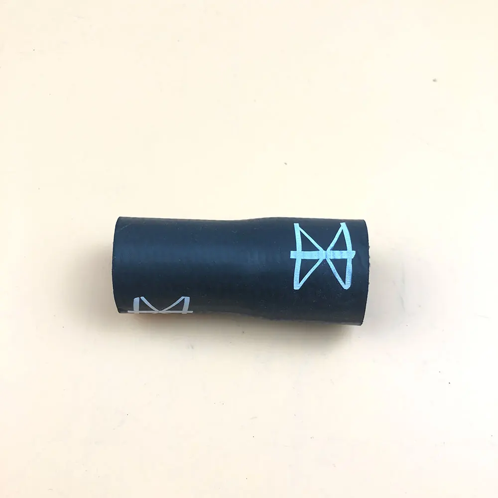 Upper Radiator Coolant Hose rubber tube for VW Passat B5 2006-2012 OE:06B121101F 06B 121 101F 06B 121 101 F 050 121 101