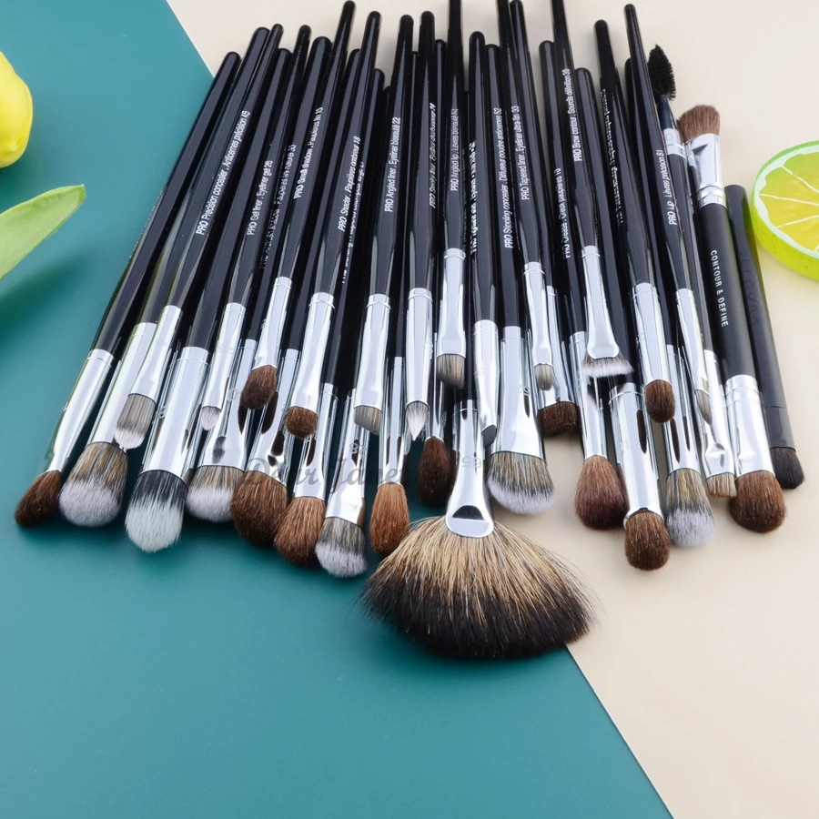 S series Pro makeup brushes big middle small size eye shadow eyebrow concealer highlight eyeliner Lip liner detail Make up brush