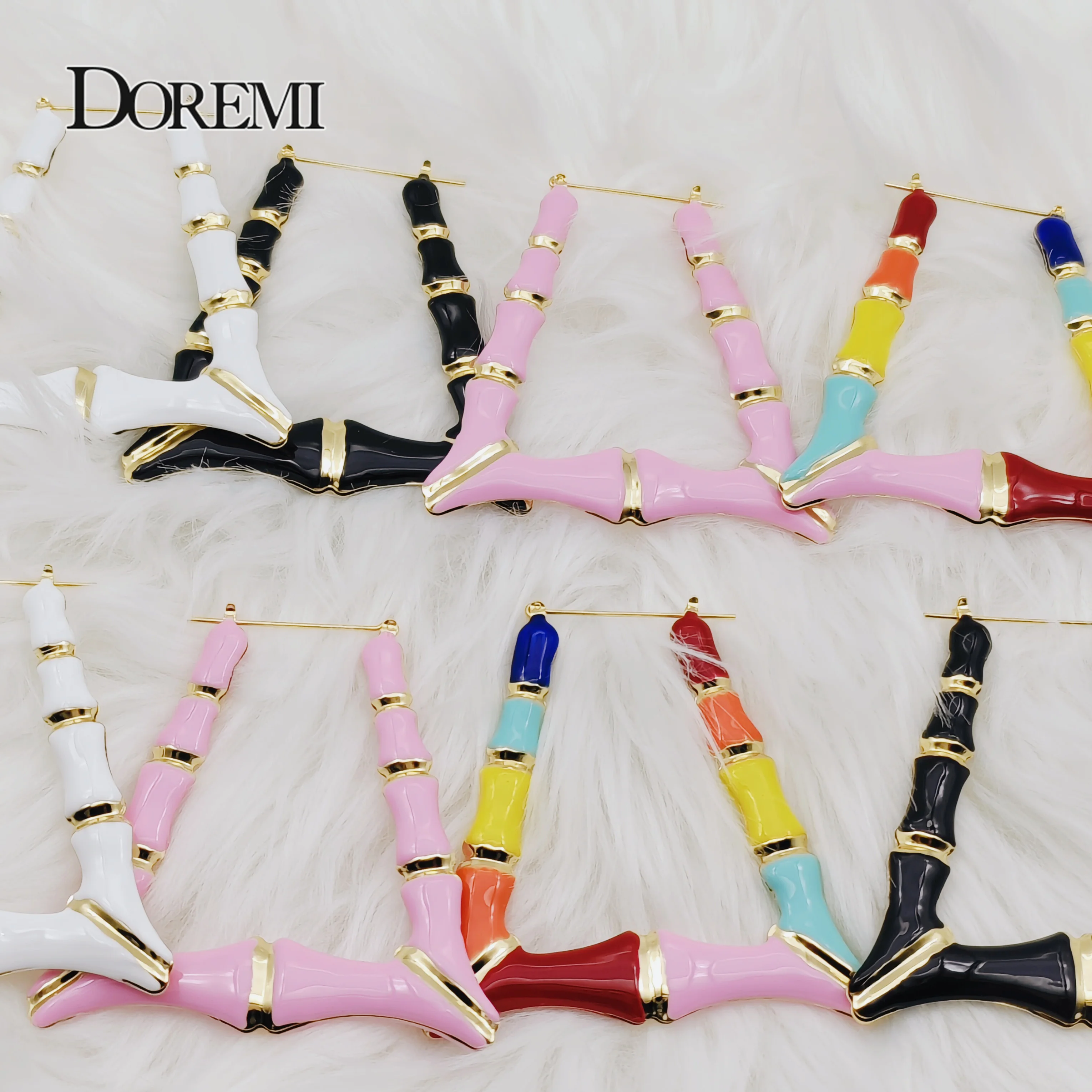 

DOREMI Enamel Colorful Triangle Bamboo Earrings 50/60/70mm Hiphop Customize Color Earring Bamboo Style Custom Earrings for Gifts