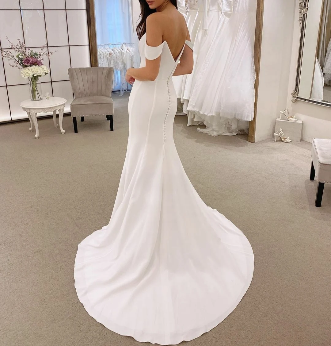 Robe De mariée sirène en Satin, épaules dénudées, boutons blancs au dos, élégante, 2021