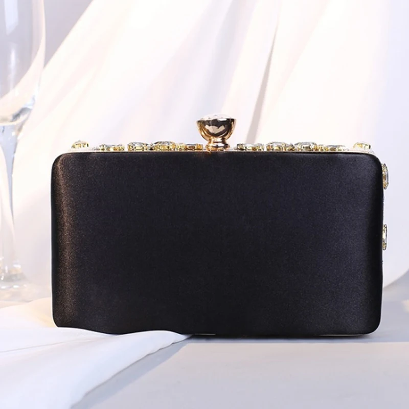 Apricot/Black 3 Colors Diamond Beaded Clutch Bag Evening Purse Fashion Women’s Bridesmaid Clutches Ladies Dinner Party Handbags