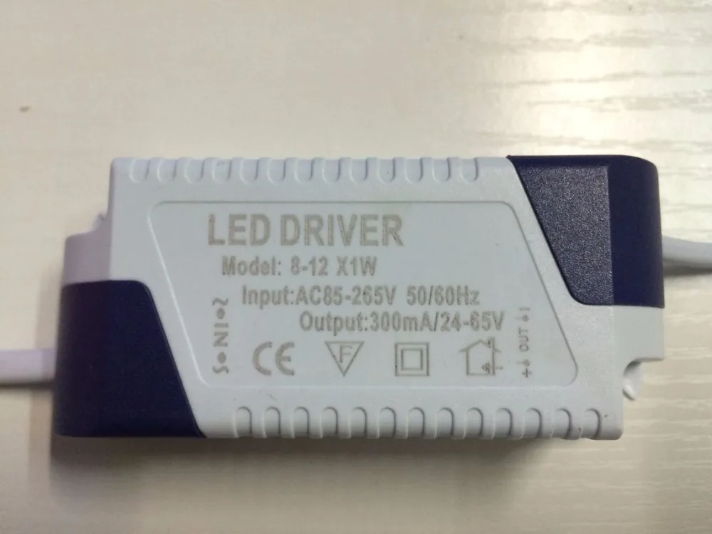 LED CHIPS 1W LAMP POWER LED Driver 8-12*1W 85-265 V AC input constant current non-Waterproof drive power