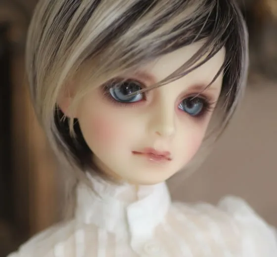 Free makeup and eyes ! Top quality 1/4 bjd Doll sd Super Dollfie Volks sd Class A small version Boy Doll Best  Gift