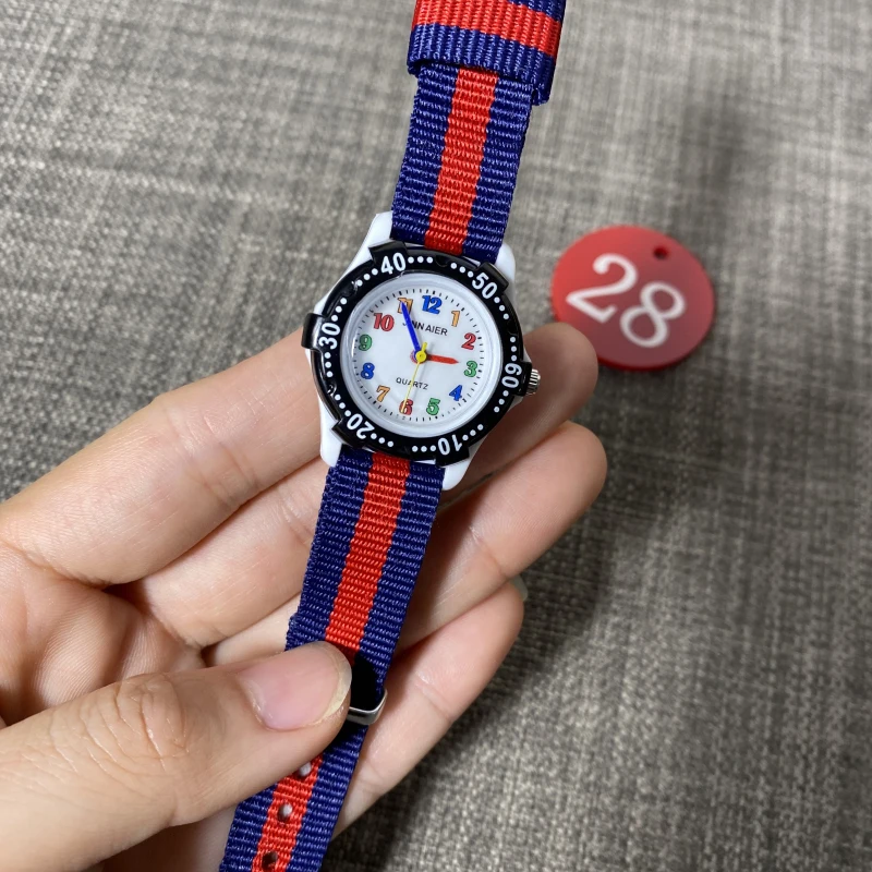 2021 New Fashion Brand Kids Watch Casual Quartz Boy and Girl Silicone Watch Clock Luminous Rotatable Dial Watch Gift Reloj