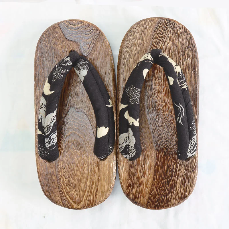 Japanese Wooden Clogs Men\'s Slippers Summer Wood Geta Slipper Thick Bottom Flip Flops Platform Sandals Garden Shoes