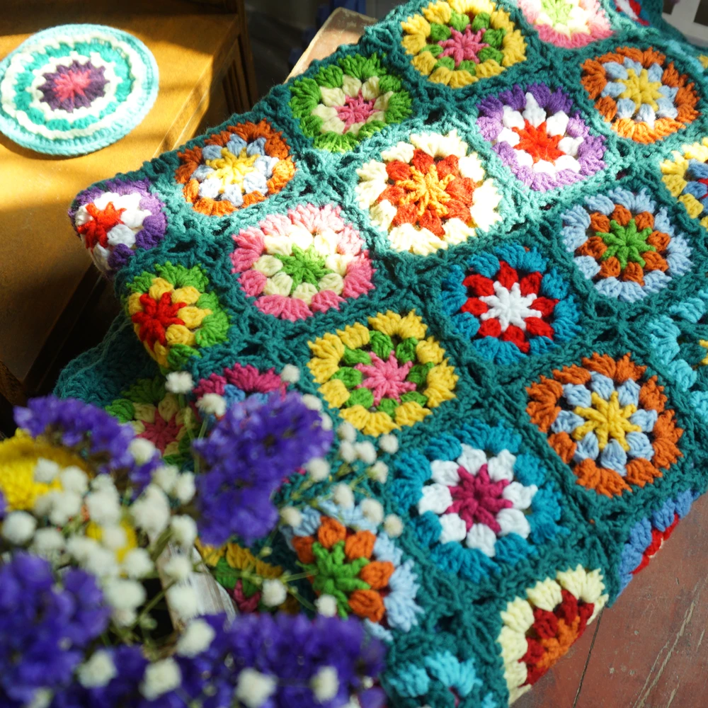 Colourful Daisy Handmade Crochet Blanket  Hand Hook Tablecloth Fashion Carpet  Yoga Bolster Cushion Party Crochet Table Mat