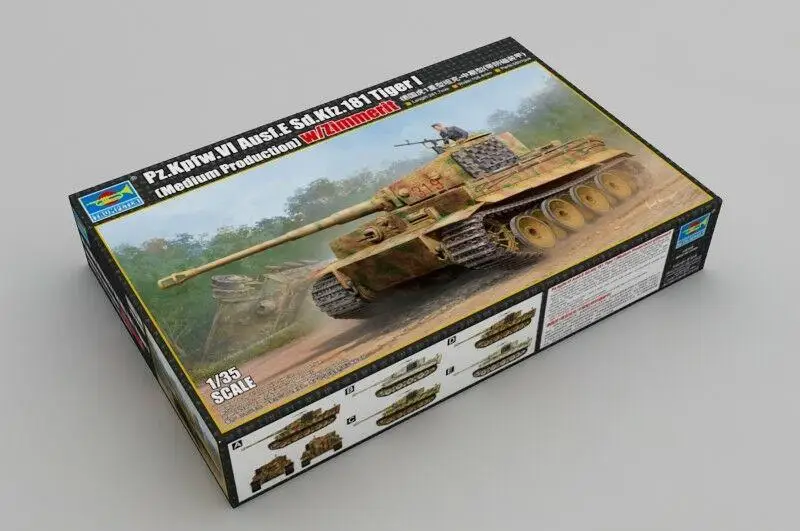 

Trumpeter 09539 1/35 Sd.Kfz.181 Tiger I Medium Production w/Zimmerit model kit