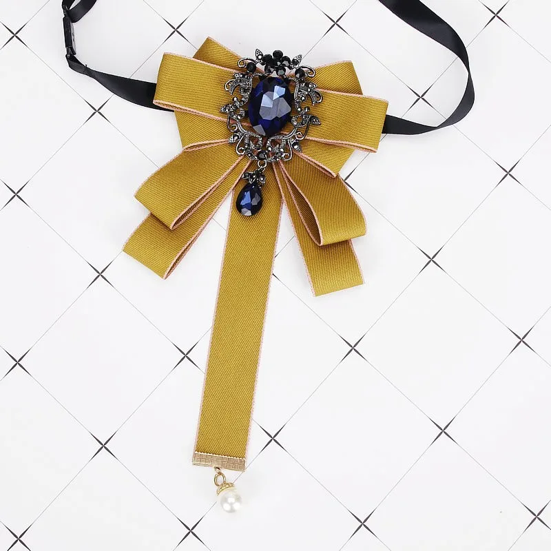 Gorgeous Bow Tie Vintage Luxury Lady Head Diamond Pearl Ribbon Tassel Brooch Chic Girls Elegant Costume Jewelry Collar Pin