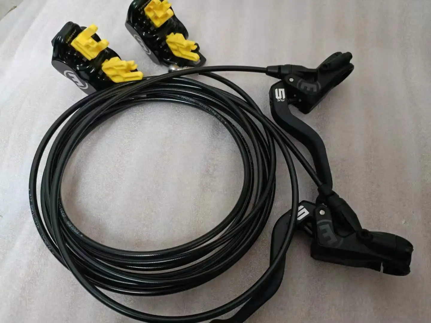

Magura mt5 Гидравлический тормоз 4-поршневой MTB велосипед Дисковый тормоз