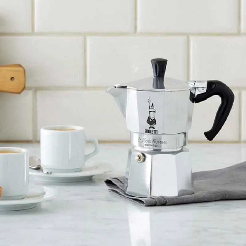 BIALETTI Express Moka Pot 1-2-3-4-6 Cup Coffee Maker, Original Bialetti Espresso Maker Kitchen Drip Stove Gas Brew