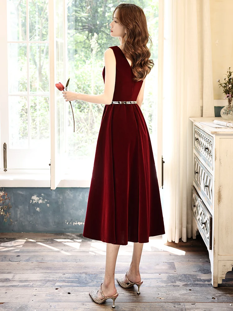 Prom Dresses 2021 A Line Velvet Sexy Girls Cocktail Dresses v-neck Homecoming Dresses