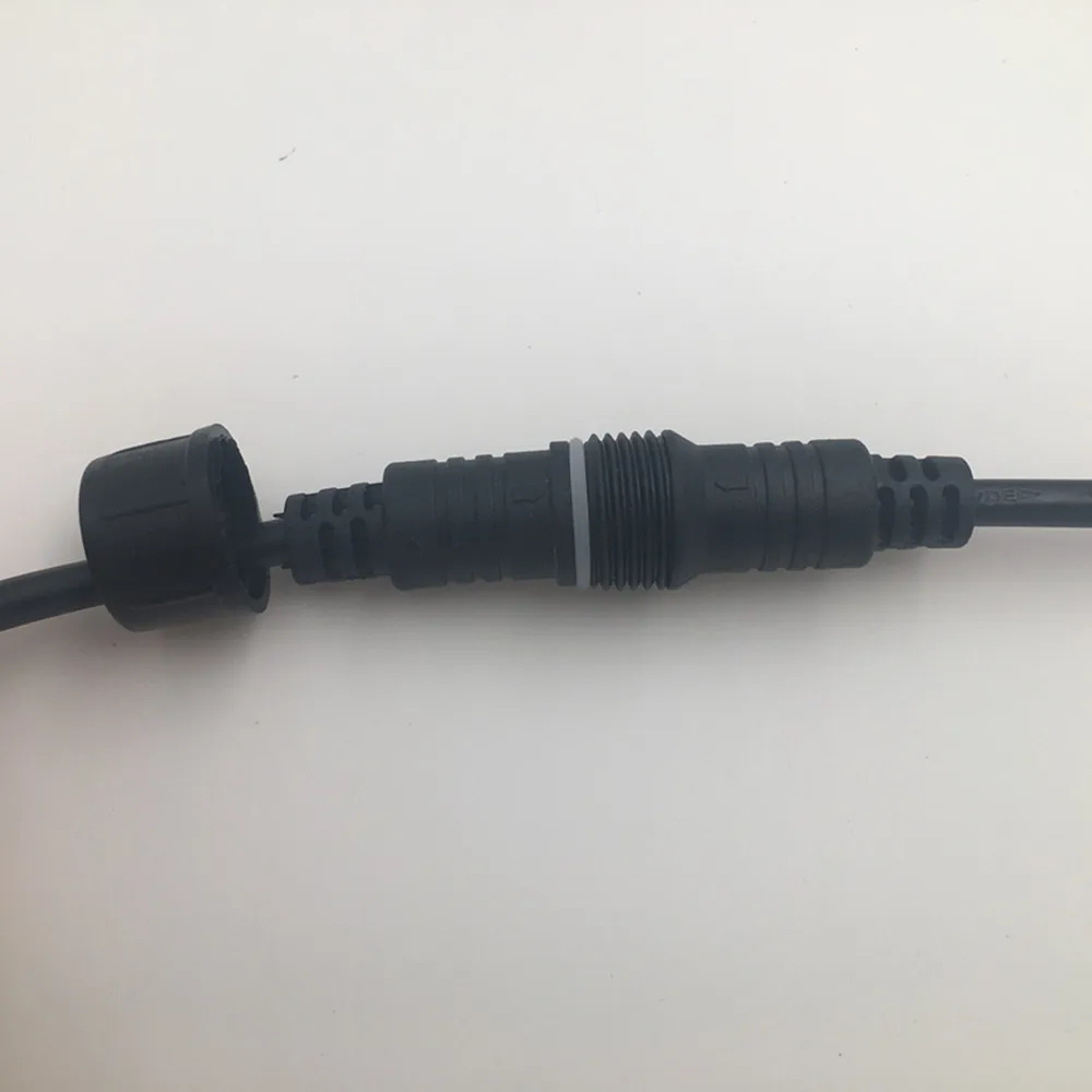 Cabo quadrado da extensão do fio de 3 medidores 2pin 2*1.0mm para a luz exterior da corda de s14