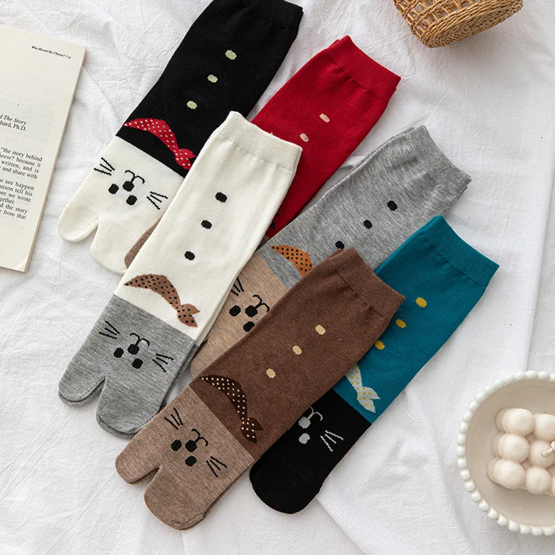 5 Pairs Novelty Women Girls Two Toe Tabi Socks Youth Funny Cute Cat Cartoon Sock Harajuku Cotton Casual 2 Finger Flip-flop Socks