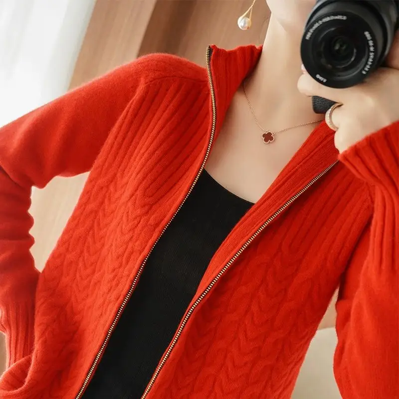 Knitted Cardigan Women Sweater Ladies Winter Clothes 2023 Loose Warm Long Sleeve Top Oversize Fashion Zipper Knitwear Jacket