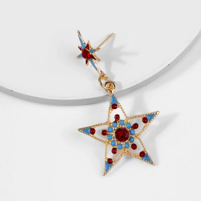 2020 Original New Star and Moon Earrings European and American Asymmetric Zircon Five-pointed Jewelry