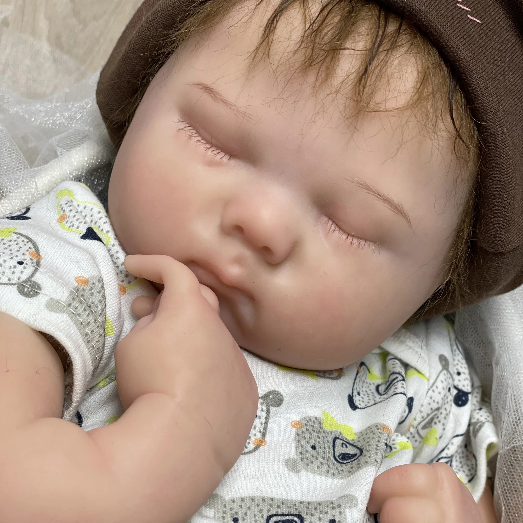 

Reborn Doll Silicone Baby Closed Eyes Solid Head Arms Legs 20" Soft Newborn Bebe Menina Macia Recém-nascido De Corpo Inteiro