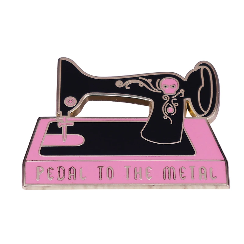 Stitch Sewing Brooch Hour Glass Badge Sew Machine Enamel Pin Heart shape Jewelry Jean Shirts Suit Scarf Decor