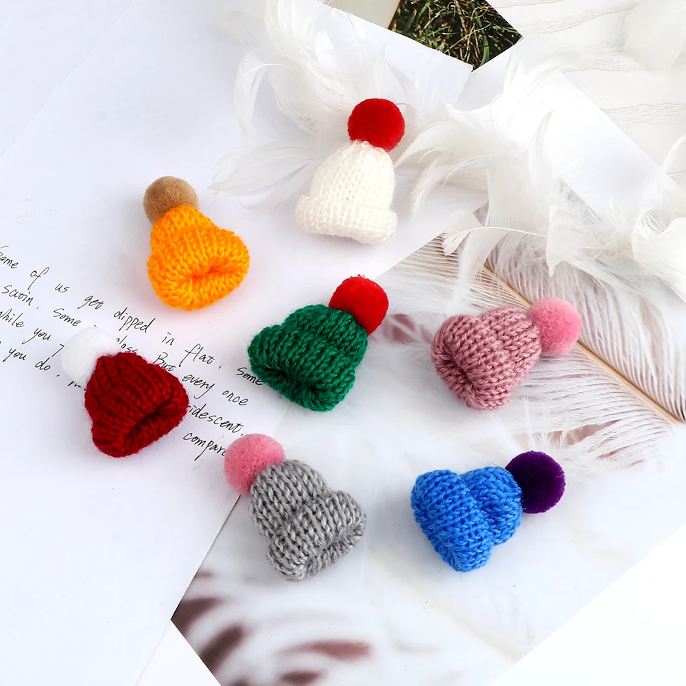 Women Brooch & Pin Cute Mini Hat Badge Christmas New Year Gift Sweater Jackets DIY hats kids winter Accessories Backpack Decorat