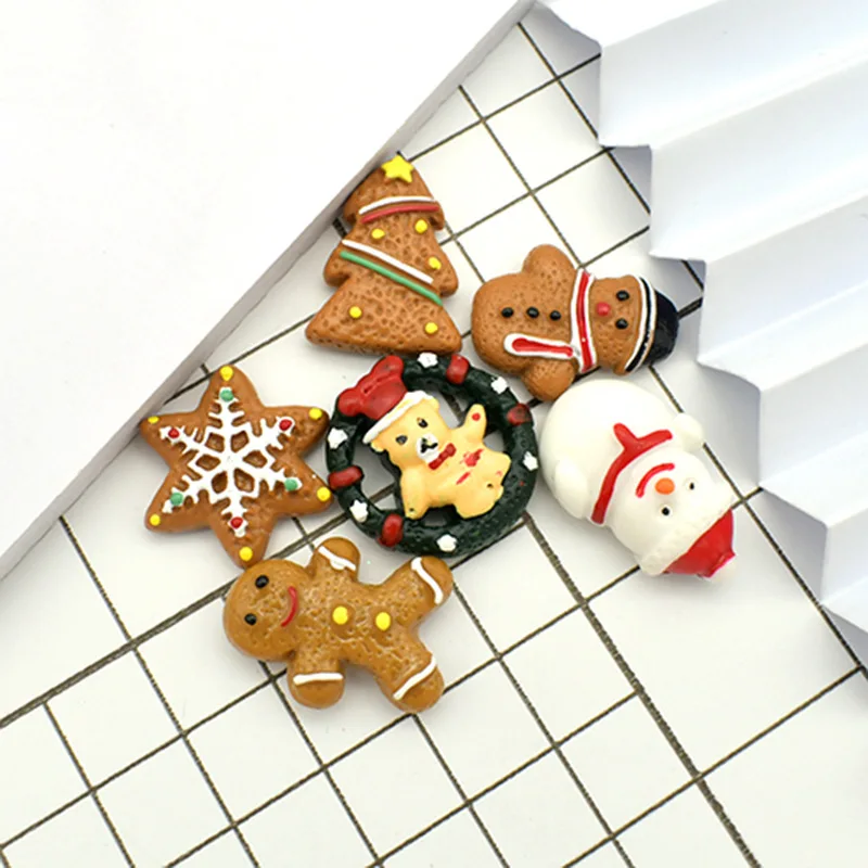 20Pcs คริสต์มาสตกแต่ง Flatback เรซิ่น Cabochon Xmas Tree Gingerbread Man บิสกิต Deco DIY Scrapbooking อุปกรณ์เสริม