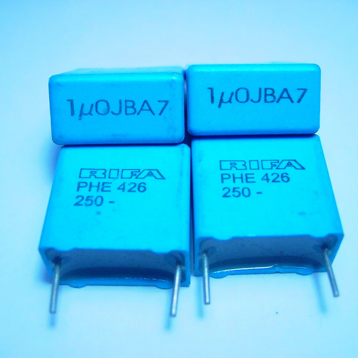 30pcs/lot Original RIFA PHE426 Series MKP Promise Audio Crossover Film Capacitor Free Shipping Fixed Capacitor General Purpose