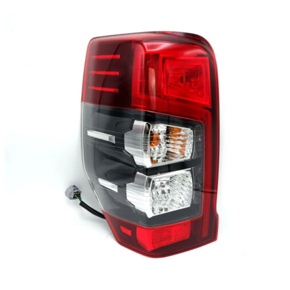 

GELING LED Car Tail Lights PP ABS Material 21W 12V 3 Light Colors For MITSUBISHI TRITON'2019