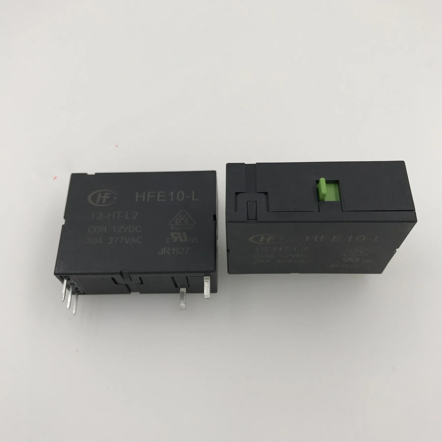 

Реле HFE10-L-12-HT-L2 12VDC 20A277VAC