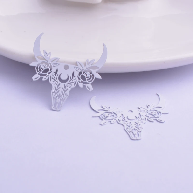 30 Stück AB6215 28*29mm Rinderschädel-Anhänger Ochsenhörner Anhänger Bulle Charm Ohrring Hängeschmuck Dekoration – Detail 9