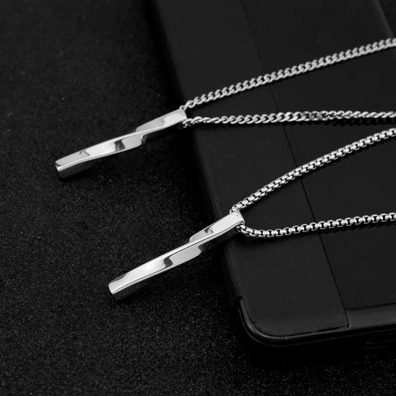 Idol star with the same paragraph stainless steel round bead lock necklace clavicle chain men and women necklace stainless steel