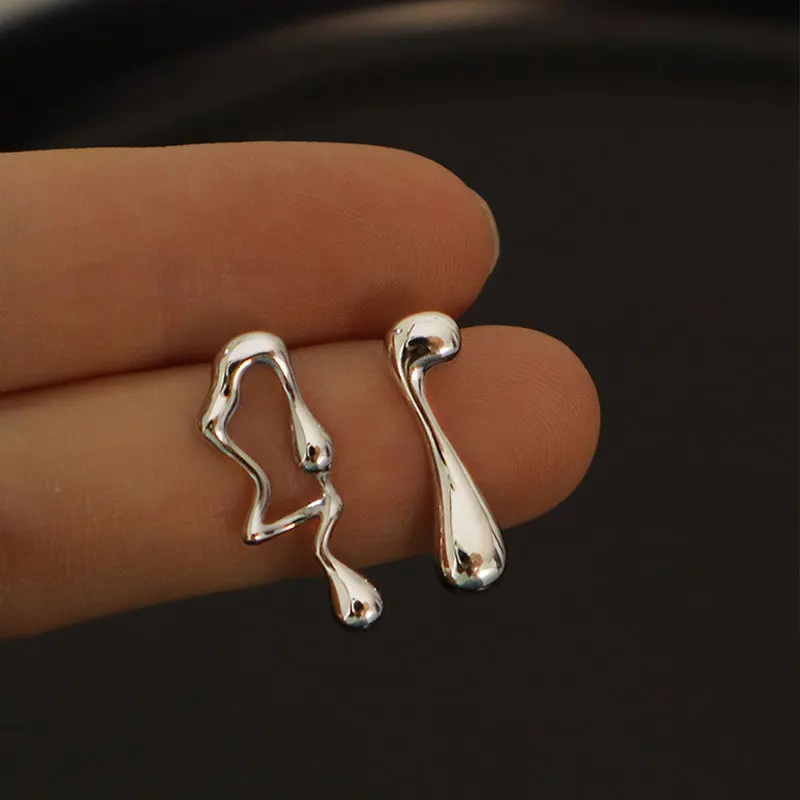 VENTFILLE 925 Sterling Silver Asymmetric Lava Earrings Women\'s Premium Hip Hop Earrings Niche Light Luxury Personality