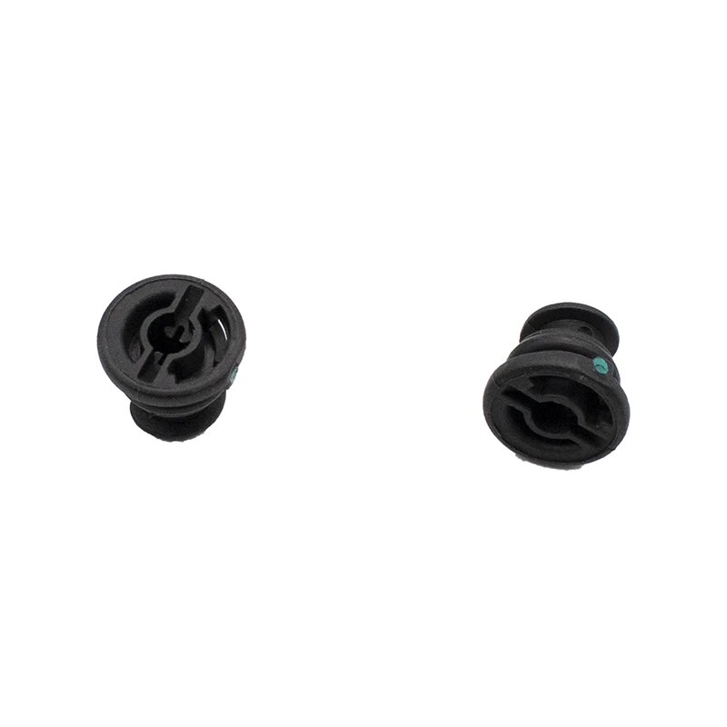 4 PCS Black Engine Oil Drain Plug For VW Volkswagen Golf GTI 06L103801 Plastic