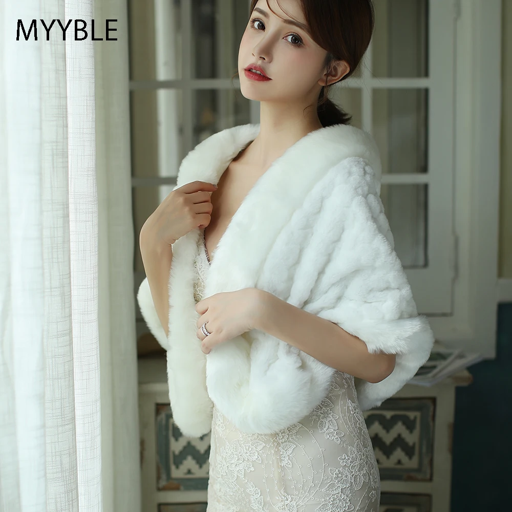 MYYBLE 2020สต็อกผ้าคลุมไหล่ห่อแต่งงานอย่างเป็นทางการชุด Cheongsam แต่งงาน Outerwear เจ้าสาว Cape ฤดูใบไม้ร่วงฤดูหนาวแจ็คเก็ต Bolero