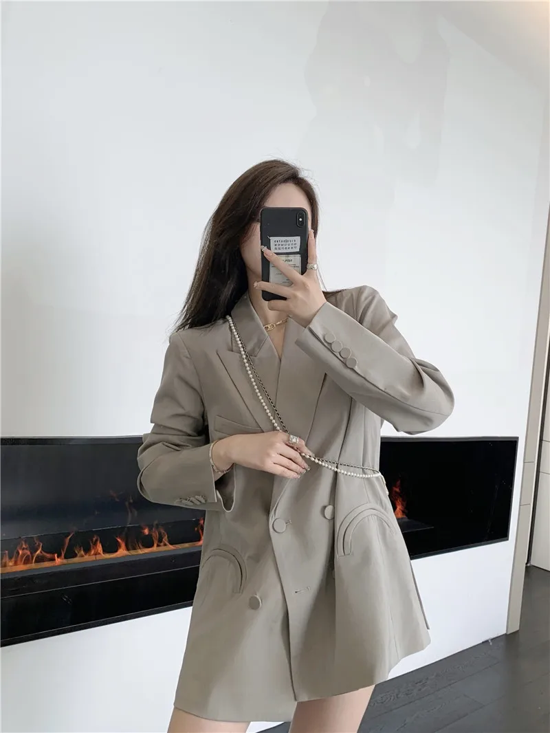 Spring and Autumn New Casual Simple Suit Jacket Female Design Niche Senior Suit Personality Pocket Double Breasted